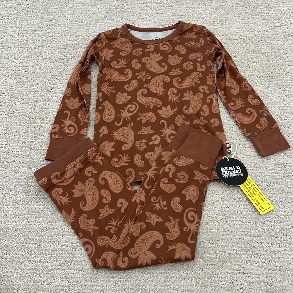 Remi & Friends Boutique Howdy Brown Paisley Long Sleeve Bamboo Pajama Set NWT